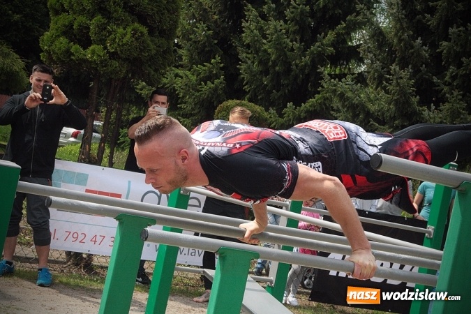 Zdjęcie w galerii na portalu naszwodzislaw.com: Ogólnopolskie Zawody Street Workout przy Bogumińskiej wiadomości z regionu