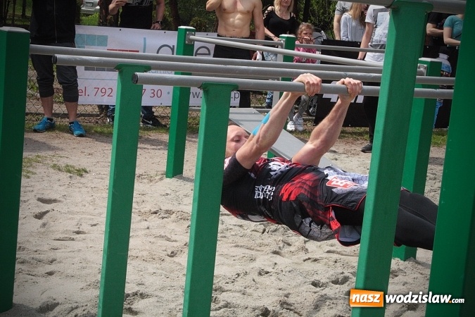 Zdjęcie w galerii na portalu naszwodzislaw.com: Ogólnopolskie Zawody Street Workout przy Bogumińskiej wiadomości z regionu