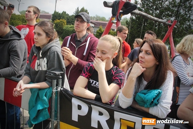 Zdjęcie w galerii na portalu naszwodzislaw.com: Ogólnopolskie Zawody Street Workout przy Bogumińskiej wiadomości z regionu