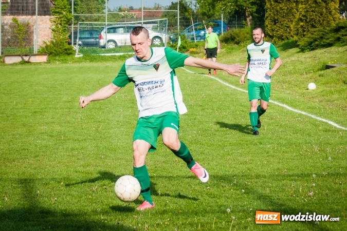 Zdjęcie w galerii na portalu naszwodzislaw.com: Czarni Gorzyce rozbili Ocice wiadomości z regionu