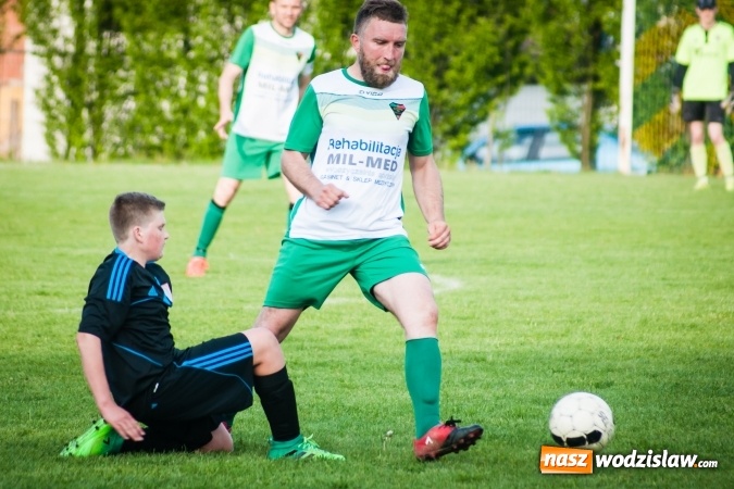 Zdjęcie w galerii na portalu naszwodzislaw.com: Czarni Gorzyce rozbili Ocice wiadomości z regionu