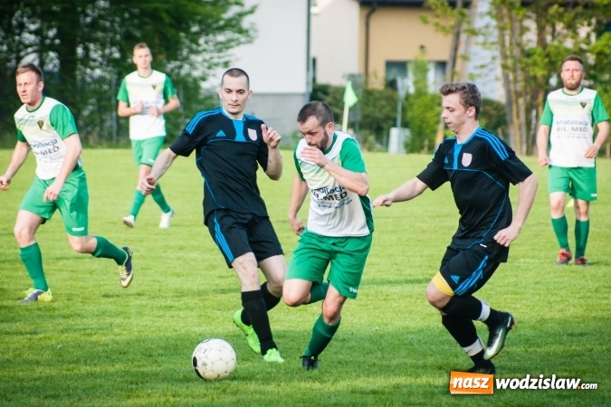 Zdjęcie w galerii na portalu naszwodzislaw.com: Czarni Gorzyce rozbili Ocice wiadomości z regionu