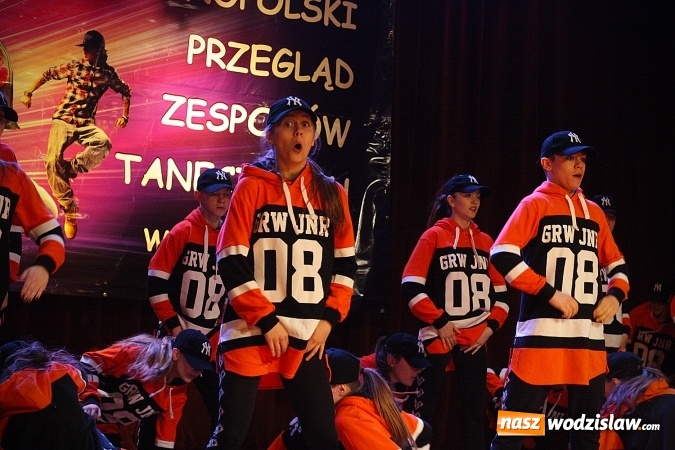 Zdjęcie w galerii na portalu naszwodzislaw.com: X Og&oacute;lnopolski Przegląd Zespoł&oacute;w Tanecznych. Tłumy w pszowskim MOK-u wiadomości z regionu