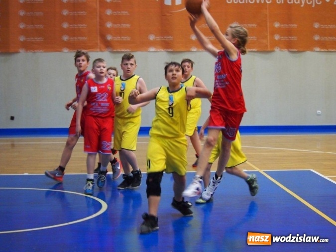 Zdjęcie w galerii na portalu naszwodzislaw.com: Wyjazdowe zwycięstwo w Rudzie Śląskiej najmłodszych koszykarzy MKS Wodzisław wiadomości z regionu