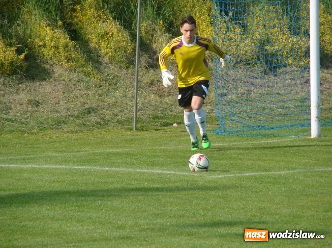 Zdjęcie w galerii na portalu naszwodzislaw.com: Rozwój Bełsznica dzieli się punktami z rezerwami Przyszłości Rogów wiadomości z regionu