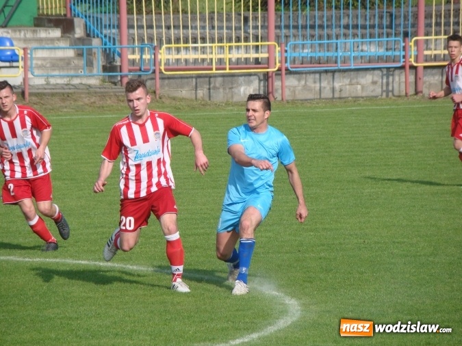 Zdjęcie w galerii na portalu naszwodzislaw.com: Rozwój Bełsznica dzieli się punktami z rezerwami Przyszłości Rogów wiadomości z regionu