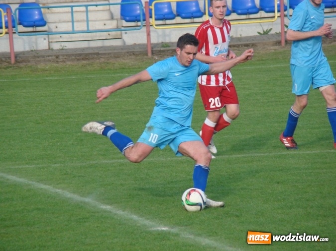 Zdjęcie w galerii na portalu naszwodzislaw.com: Rozwój Bełsznica dzieli się punktami z rezerwami Przyszłości Rogów wiadomości z regionu