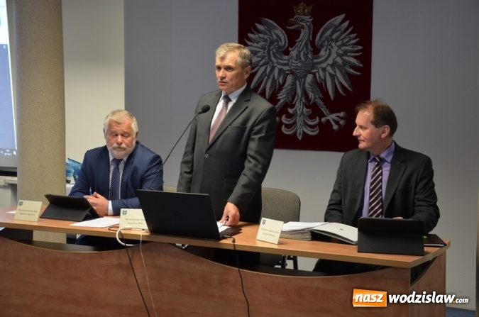 Zdjęcie w galerii na portalu naszwodzislaw.com: Szczególna sesja z samorządem gospodarczym wiadomości z regionu