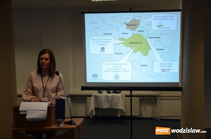 Zdjęcie w galerii na portalu naszwodzislaw.com: Szczególna sesja z samorządem gospodarczym wiadomości z regionu