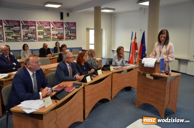 Zdjęcie w galerii na portalu naszwodzislaw.com: Szczególna sesja z samorządem gospodarczym wiadomości z regionu