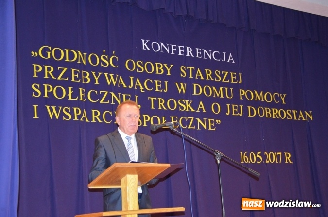 Zdjęcie w galerii na portalu naszwodzislaw.com: O godności seniorów w domu pomocy społecznej wiadomości z regionu