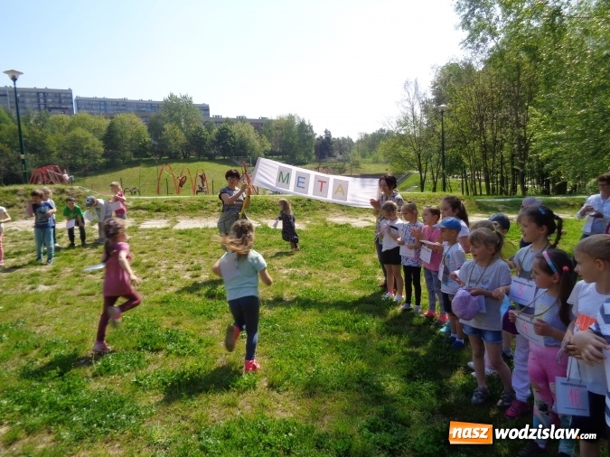 Zdjęcie w galerii na portalu naszwodzislaw.com: Sprintem do maratonu. Dzieci z wodzisławskiej 18 uczestniczyły w III Ogólnopolskim Maratonie Przedszkolaków wiadomości z regionu