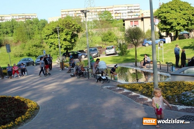 Zdjęcie w galerii na portalu naszwodzislaw.com: Ruszyła kolejna edycja Tężniogrania  wiadomości z regionu