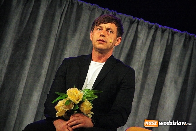 Zdjęcie w galerii na portalu naszwodzislaw.com: Święta polskie w wykonaniu Kabaretu Jurki w Wodzisławskim Centrum Kultury wiadomości z regionu