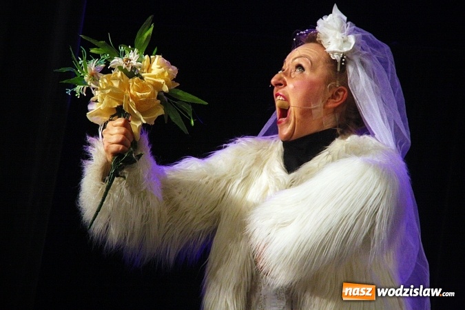 Zdjęcie w galerii na portalu naszwodzislaw.com: Święta polskie w wykonaniu Kabaretu Jurki w Wodzisławskim Centrum Kultury wiadomości z regionu