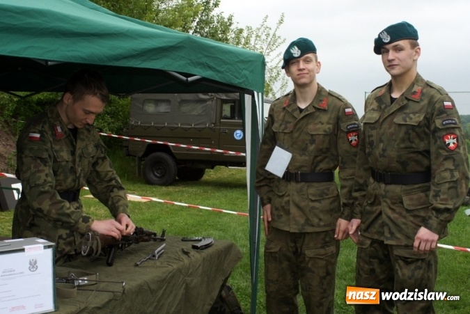 Zdjęcie w galerii na portalu naszwodzislaw.com: Uczcili pamięć o bohaterskich obrońcach Bożej Góry - uroczysta sesja i piknik militarny wiadomości z regionu