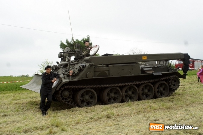 Zdjęcie w galerii na portalu naszwodzislaw.com: Uczcili pamięć o bohaterskich obrońcach Bożej Góry - uroczysta sesja i piknik militarny wiadomości z regionu