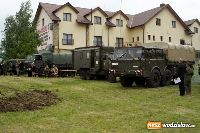 Zdjęcie w galerii na portalu naszwodzislaw.com: Uczcili pamięć o bohaterskich obrońcach Bożej Góry - uroczysta sesja i piknik militarny wiadomości z regionu