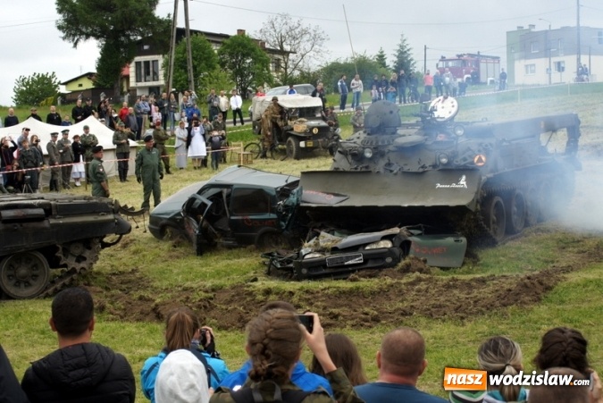 Zdjęcie w galerii na portalu naszwodzislaw.com: Uczcili pamięć o bohaterskich obrońcach Bożej Góry - uroczysta sesja i piknik militarny wiadomości z regionu