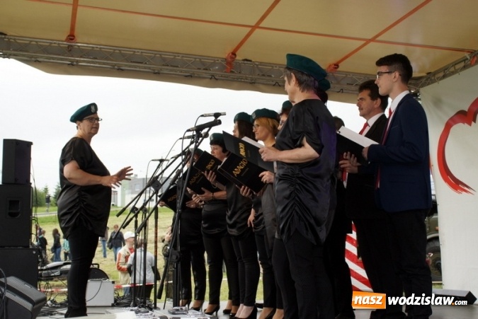 Zdjęcie w galerii na portalu naszwodzislaw.com: Uczcili pamięć o bohaterskich obrońcach Bożej Góry - uroczysta sesja i piknik militarny wiadomości z regionu