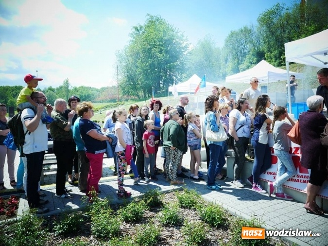 Zdjęcie w galerii na portalu naszwodzislaw.com: Gwiazda MasterChefa grillowała z prezydentem w Rodzinnym Parku Rozrywki  wiadomości z regionu