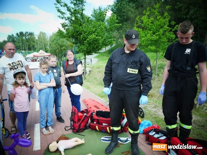Zdjęcie w galerii na portalu naszwodzislaw.com: Gwiazda MasterChefa grillowała z prezydentem w Rodzinnym Parku Rozrywki  wiadomości z regionu