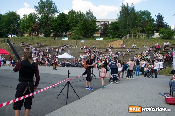 Zdjęcie w galerii na portalu naszwodzislaw.com: II Wodzisławski Festiwal Kuglarzy. Dzień drugi  wiadomości z regionu