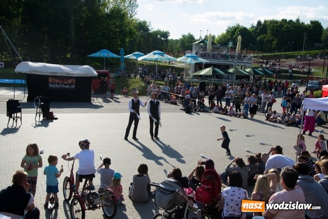 Zdjęcie w galerii na portalu naszwodzislaw.com: II Wodzisławski Festiwal Kuglarzy. Dzień drugi  wiadomości z regionu