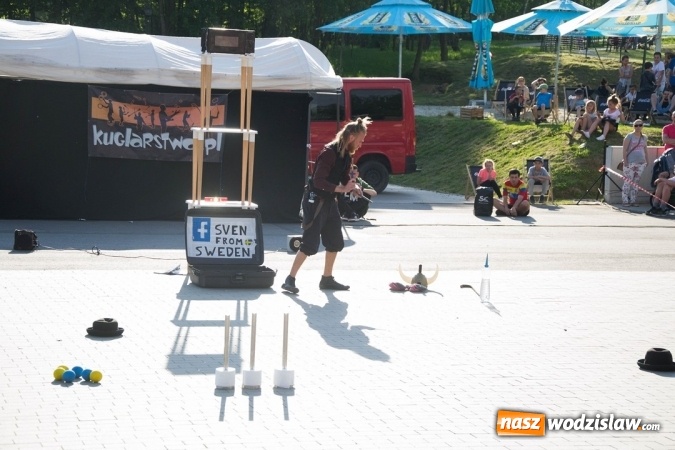 Zdjęcie w galerii na portalu naszwodzislaw.com: II Wodzisławski Festiwal Kuglarzy. Dzień drugi  wiadomości z regionu