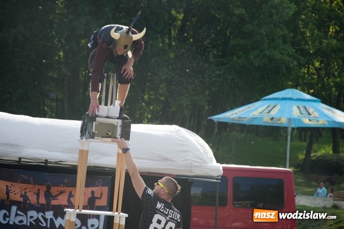 Zdjęcie w galerii na portalu naszwodzislaw.com: II Wodzisławski Festiwal Kuglarzy. Dzień drugi  wiadomości z regionu