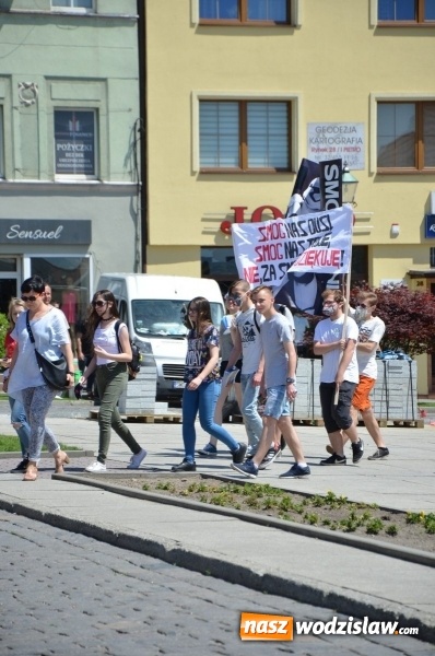 Zdjęcie w galerii na portalu naszwodzislaw.com: Happening antysmogowy w Wodzisławiu Śląskim wiadomości z regionu