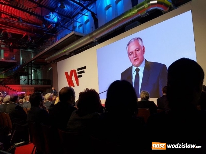 Zdjęcie w galerii na portalu naszwodzislaw.com: JM Rektor PWSZ w Raciborzu na konferencji poprzedzającej Narodowy Kongres Nauki  wiadomości z regionu