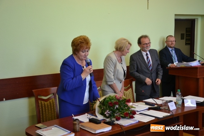 Zdjęcie w galerii na portalu naszwodzislaw.com: Jednogłośne absolutorium dla Burmistrz Barbary Magiery wiadomości z regionu