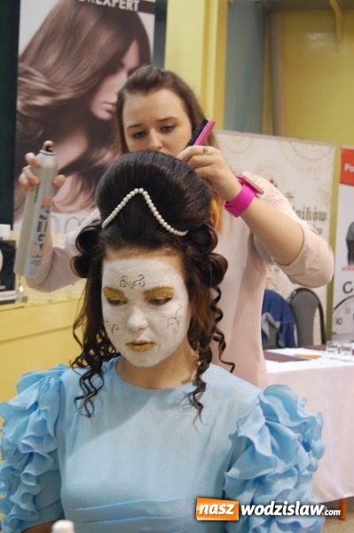 Zdjęcie w galerii na portalu naszwodzislaw.com: Mistrz Upięcia. Konkurs w ZSP w Pszowie wiadomości z regionu