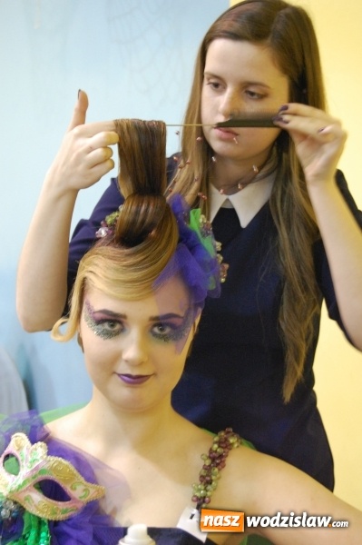 Zdjęcie w galerii na portalu naszwodzislaw.com: Mistrz Upięcia. Konkurs w ZSP w Pszowie wiadomości z regionu