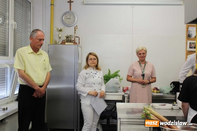 Zdjęcie w galerii na portalu naszwodzislaw.com: Kuchenne fuzje w Ekonomiku wiadomości z regionu
