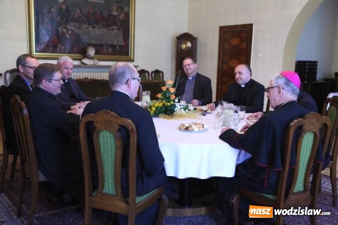 Zdjęcie w galerii na portalu naszwodzislaw.com: Nowe nominacje proboszczowskie. Zmiany w Rydułtowach  wiadomości z regionu