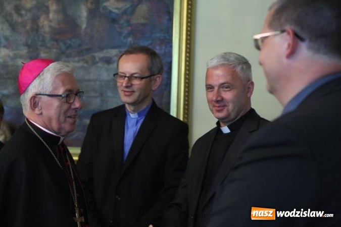 Zdjęcie w galerii na portalu naszwodzislaw.com: Nowe nominacje proboszczowskie. Zmiany w Rydułtowach  wiadomości z regionu