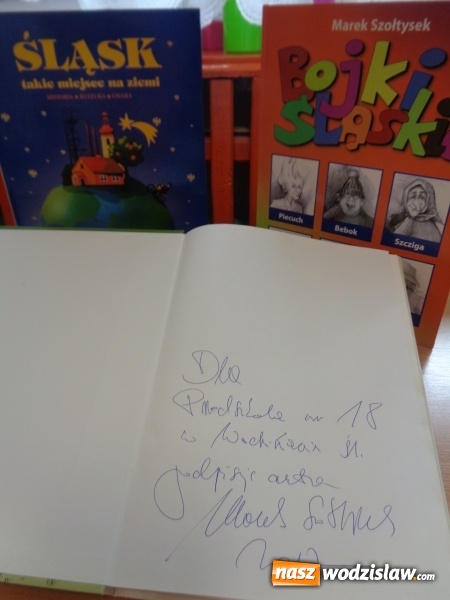 Zdjęcie w galerii na portalu naszwodzislaw.com: Spotkanie autorskie w wodzisławskiej osiemnastce z Markiem Szołtyskiem  wiadomości z regionu