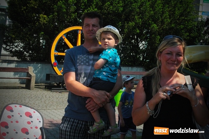 Zdjęcie w galerii na portalu naszwodzislaw.com: WCK: Rodzina razem się trzyma  wiadomości z regionu