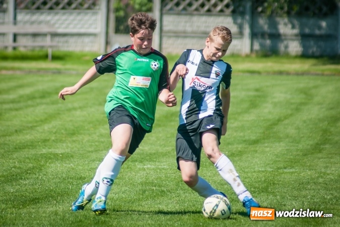 Zdjęcie w galerii na portalu naszwodzislaw.com: Przegrywać także trzeba się nauczyć. Nieprzyjemny incydent po meczu trampkarzy w Tworkowie wiadomości z regionu