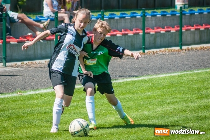 Zdjęcie w galerii na portalu naszwodzislaw.com: Przegrywać także trzeba się nauczyć. Nieprzyjemny incydent po meczu trampkarzy w Tworkowie wiadomości z regionu