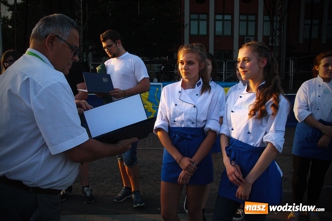 Zdjęcie w galerii na portalu naszwodzislaw.com: XXII Dni Marklowic. Zabawa z De Facto wiadomości z regionu