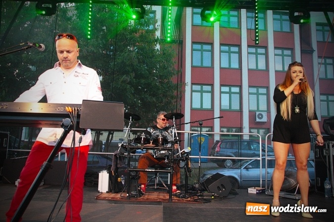Zdjęcie w galerii na portalu naszwodzislaw.com: XXII Dni Marklowic. Zabawa z De Facto wiadomości z regionu