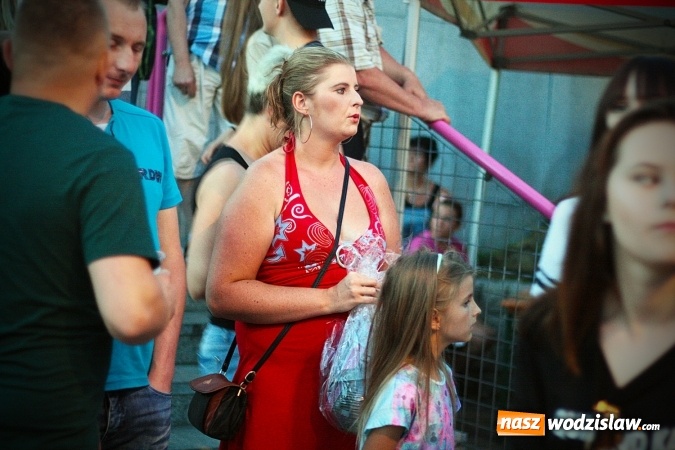 Zdjęcie w galerii na portalu naszwodzislaw.com: Jamal rozkołysał Psz&oacute;w! Wystartowały XXII Dni Gminy wiadomości z regionu