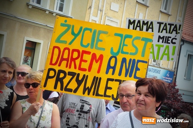 Zdjęcie w galerii na portalu naszwodzislaw.com: Marsz dla Życia i Rodziny przeszedł ulicami Wodzisławia wiadomości z regionu