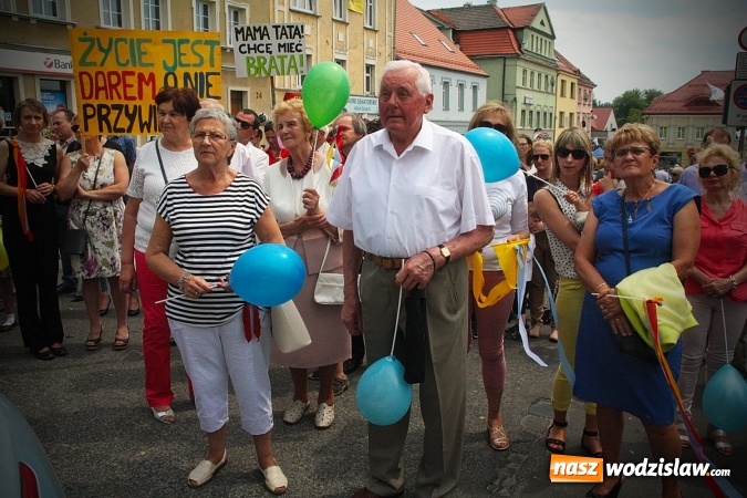 Zdjęcie w galerii na portalu naszwodzislaw.com: Marsz dla Życia i Rodziny przeszedł ulicami Wodzisławia wiadomości z regionu