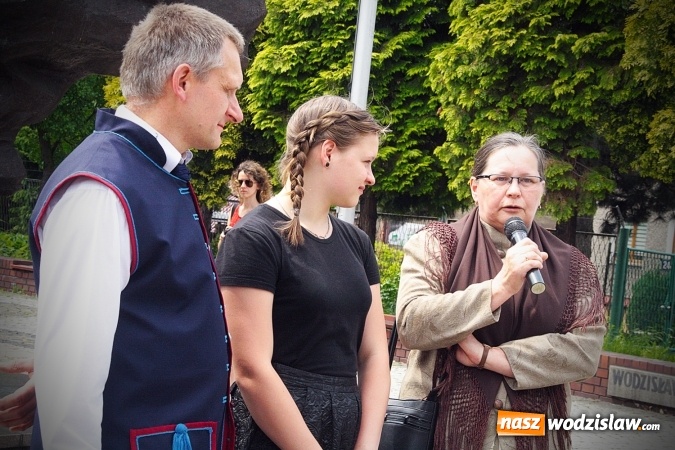 Zdjęcie w galerii na portalu naszwodzislaw.com: Marsz dla Życia i Rodziny przeszedł ulicami Wodzisławia wiadomości z regionu
