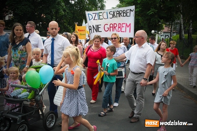 Zdjęcie w galerii na portalu naszwodzislaw.com: Marsz dla Życia i Rodziny przeszedł ulicami Wodzisławia wiadomości z regionu