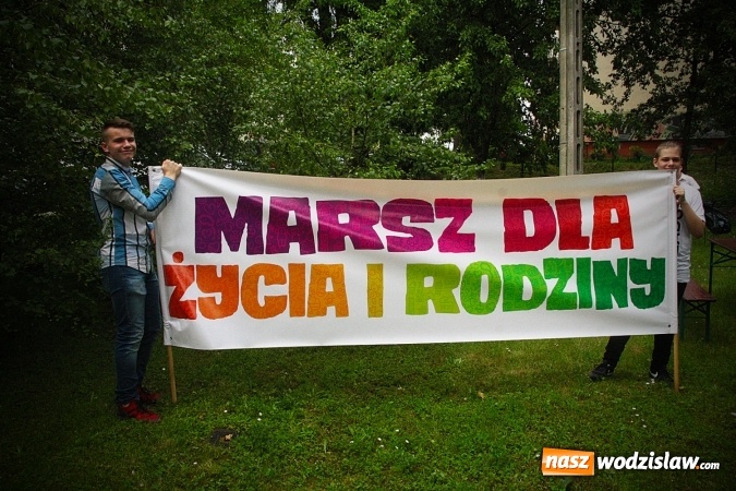 Zdjęcie w galerii na portalu naszwodzislaw.com: Marsz dla Życia i Rodziny przeszedł ulicami Wodzisławia wiadomości z regionu
